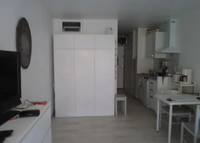 Antinea 22 Avec Parking Prive Clim Vue,mer アパート サント・マキシム